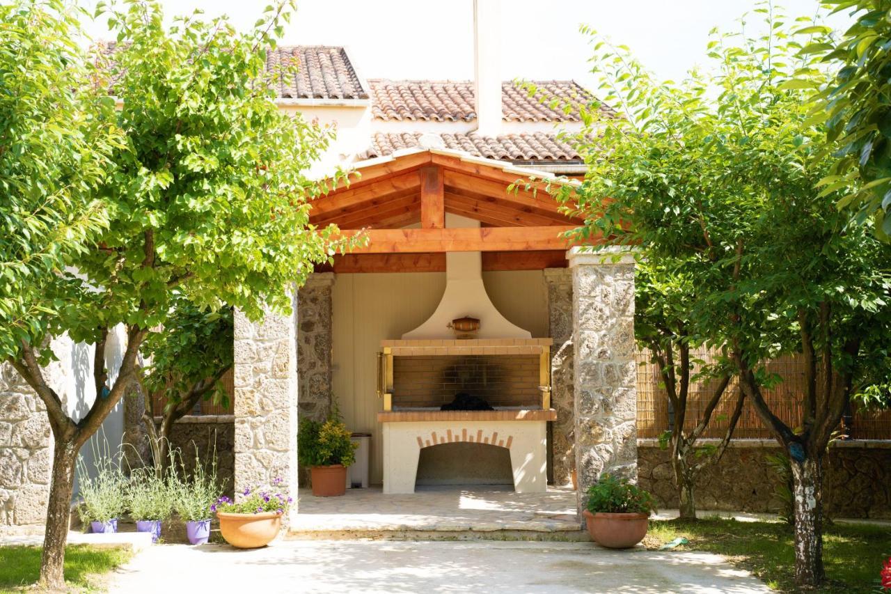 La Bella Vita - Luxury Holiday House Close To Corfu Town Potamos  Екстер'єр фото